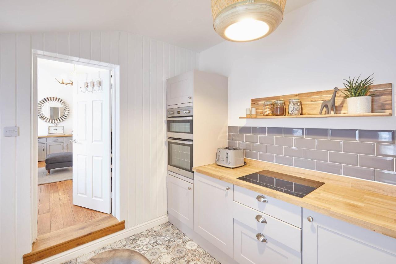 Host & Stay - Den At Westcliff Whitby Ngoại thất bức ảnh